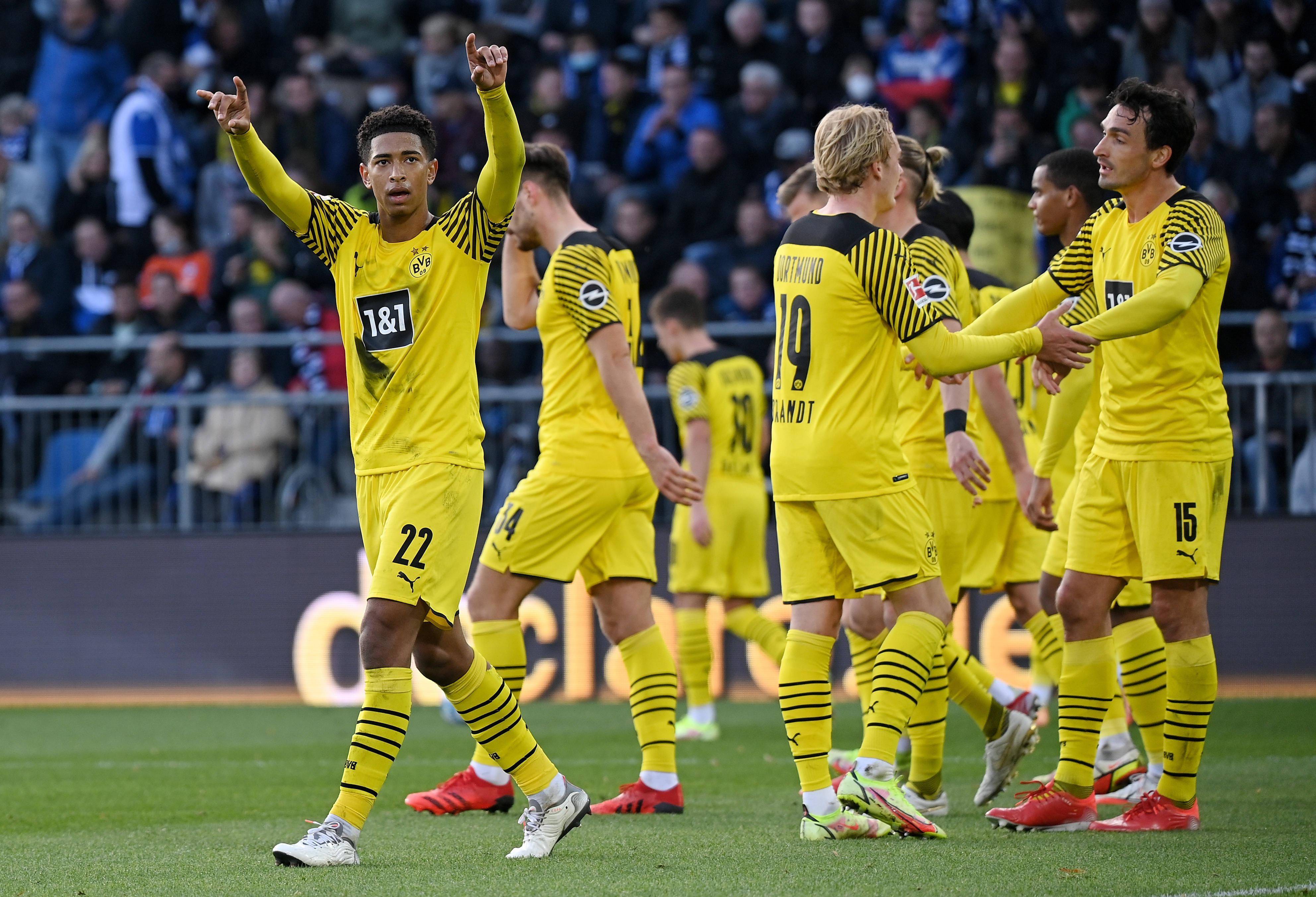 欧洲豪门对决,足球赛事惊险刺激的简单介绍 欧洲豪门对决,足球赛事惊险刺激的简单介绍