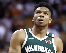 尤文图斯中卫因黄牌累积停赛一场(尤文图斯中卫因黄牌累积停赛一场的是谁)